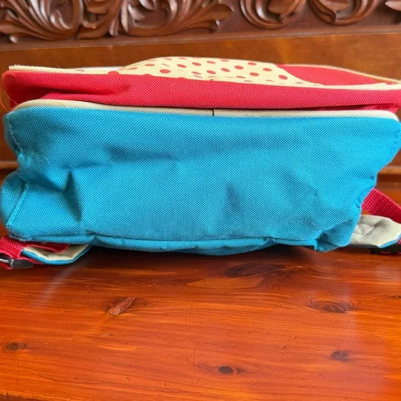 Skip Hop Owl Mini Backpack for 1-4 year old. - Picture 8 of 9